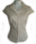 SUZY SHIER Fitted Stretch Polka Dot Cap Sleeve Blouse Top - Misses/Jrs Small