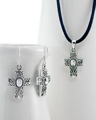 Sterling Silver 925 Celtic Scroll Cross Pendant & Earrings Set